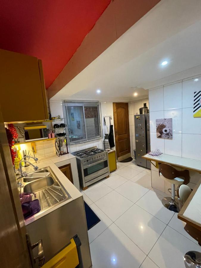 Homestay Appartement 2 Chambres Yaoundé Eksteriør billede